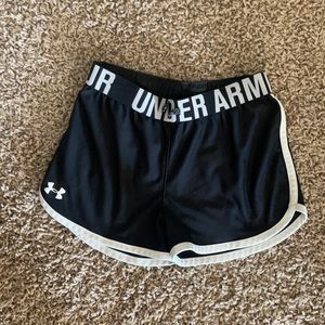 COPY - Girls under armor youth large running shor…